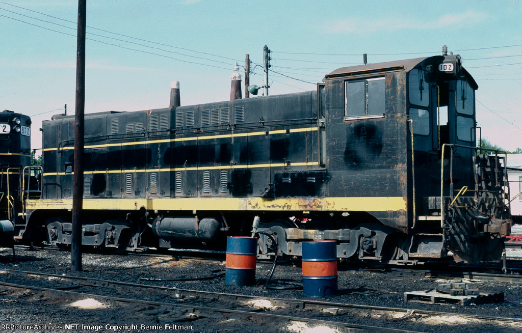 Seaboard Coast Line EMD-repowered Baldwin VO-1000 #102, 